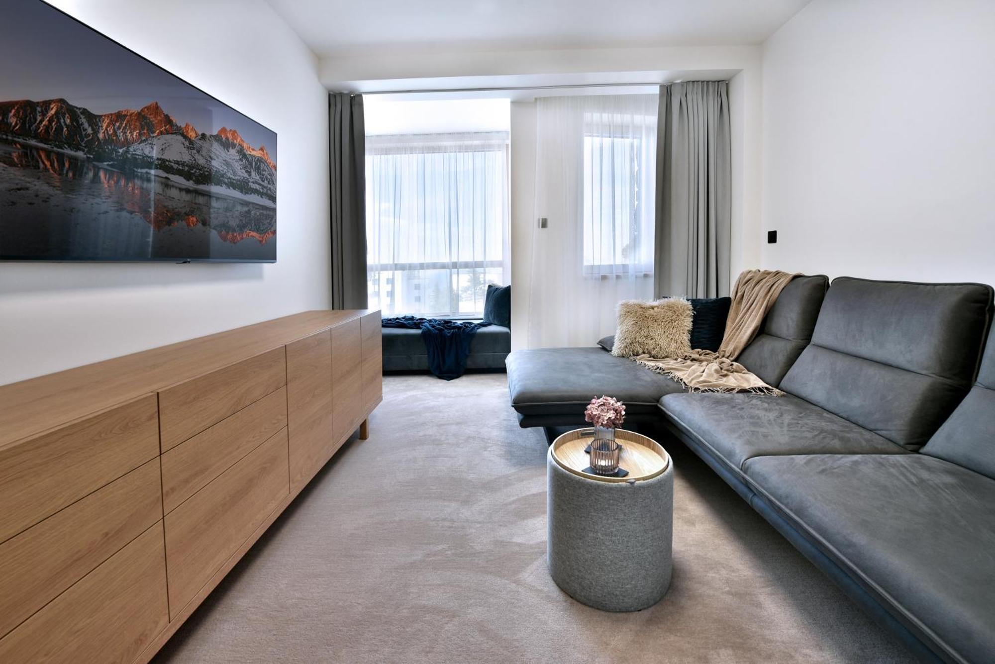 Aparthotel Aplend Ovruc *